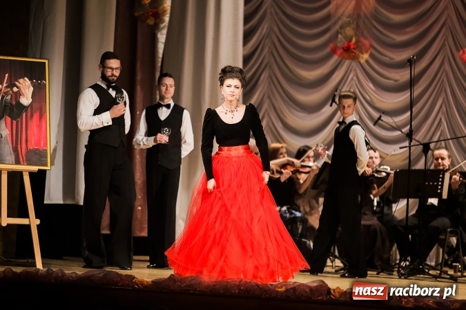 Zdjęcie w galerii na portalu naszraciborz.pl: Strauss Gala w Raciborskim Centrum Kultury wiadomości z regionu