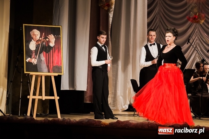 Zdjęcie w galerii na portalu naszraciborz.pl: Strauss Gala w Raciborskim Centrum Kultury wiadomości z regionu