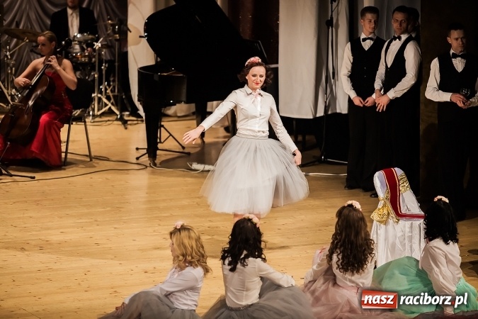 Zdjęcie w galerii na portalu naszraciborz.pl: Strauss Gala w Raciborskim Centrum Kultury wiadomości z regionu