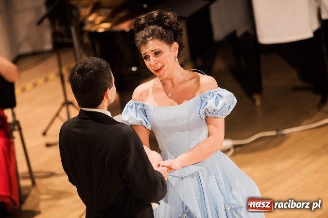 Zdjęcie w galerii na portalu naszraciborz.pl: Strauss Gala w Raciborskim Centrum Kultury wiadomości z regionu