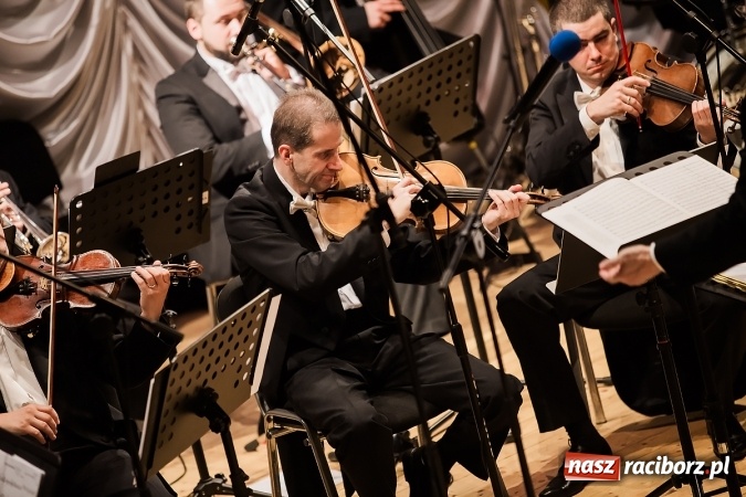 Zdjęcie w galerii na portalu naszraciborz.pl: Strauss Gala w Raciborskim Centrum Kultury wiadomości z regionu