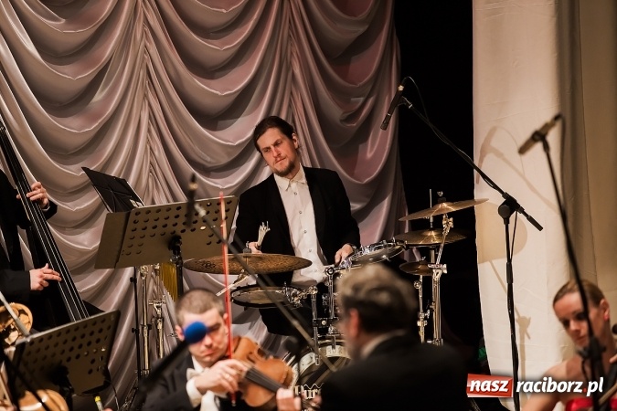 Zdjęcie w galerii na portalu naszraciborz.pl: Strauss Gala w Raciborskim Centrum Kultury wiadomości z regionu