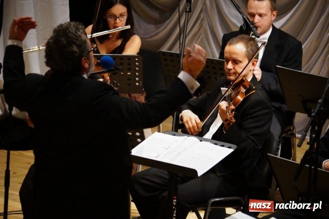 Zdjęcie w galerii na portalu naszraciborz.pl: Strauss Gala w Raciborskim Centrum Kultury wiadomości z regionu