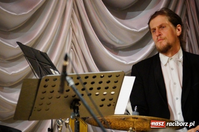 Zdjęcie w galerii na portalu naszraciborz.pl: Strauss Gala w Raciborskim Centrum Kultury wiadomości z regionu