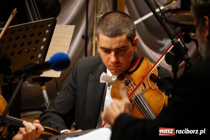 Zdjęcie w galerii na portalu naszraciborz.pl: Strauss Gala w Raciborskim Centrum Kultury wiadomości z regionu