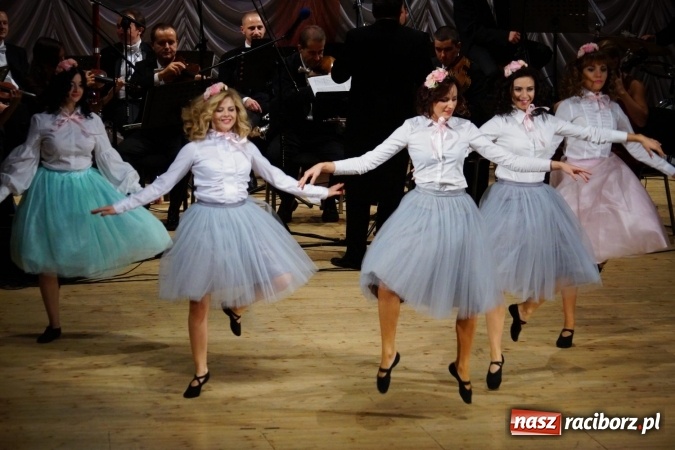 Zdjęcie w galerii na portalu naszraciborz.pl: Strauss Gala w Raciborskim Centrum Kultury wiadomości z regionu