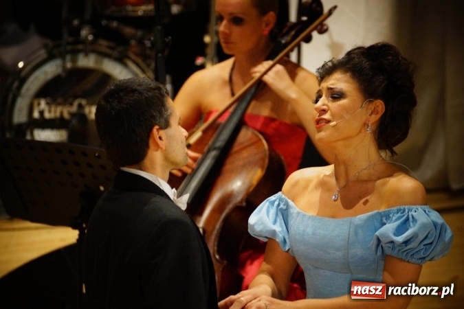 Zdjęcie w galerii na portalu naszraciborz.pl: Strauss Gala w Raciborskim Centrum Kultury wiadomości z regionu