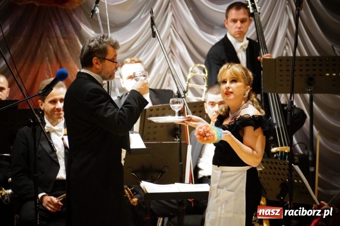 Zdjęcie w galerii na portalu naszraciborz.pl: Strauss Gala w Raciborskim Centrum Kultury wiadomości z regionu
