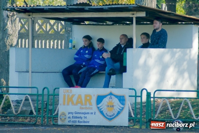 Zdjęcie w galerii na portalu naszraciborz.pl: Duet Płaczek-Koczor pogromcą Naprzodu. II liga w zasięgu Ikara wiadomości z regionu