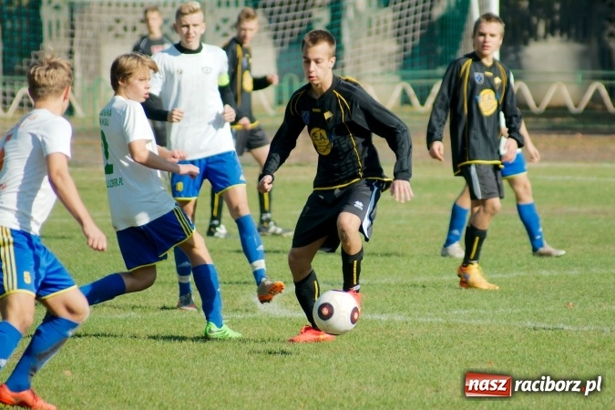 Zdjęcie w galerii na portalu naszraciborz.pl: Duet Płaczek-Koczor pogromcą Naprzodu. II liga w zasięgu Ikara wiadomości z regionu