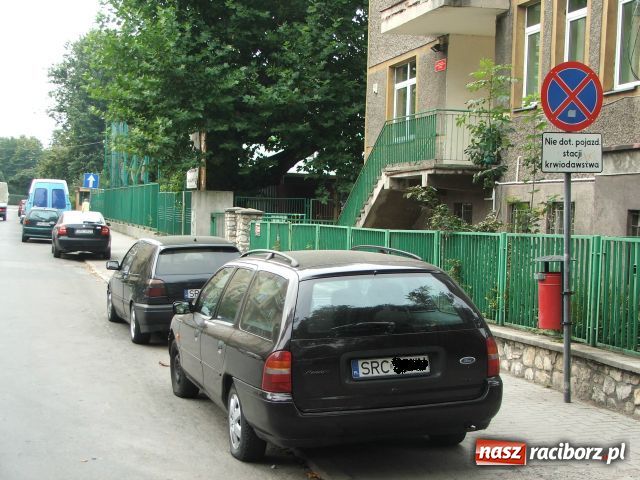 Zdjęcie w galerii na portalu naszraciborz.pl: Przez kieszeń do głowy wiadomości z regionu