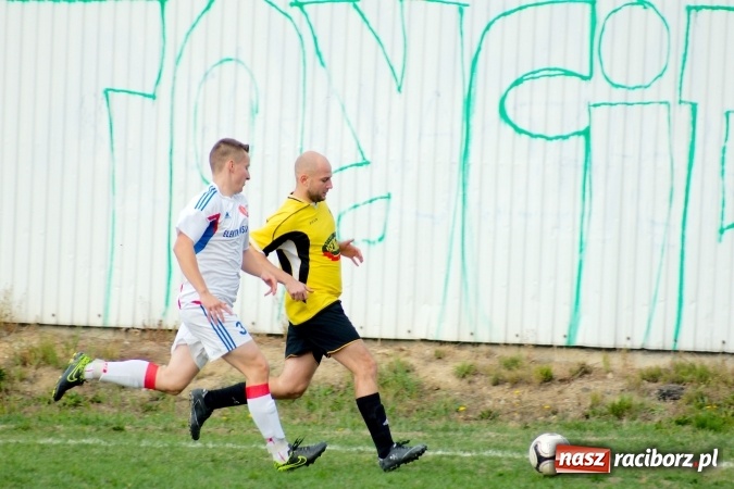 Zdjęcie w galerii na portalu naszraciborz.pl: A klasa: Ogromny pech Strzelca, komplet punktów Krzanowic wiadomości z regionu