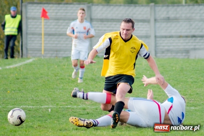 Zdjęcie w galerii na portalu naszraciborz.pl: A klasa: Ogromny pech Strzelca, komplet punktów Krzanowic wiadomości z regionu