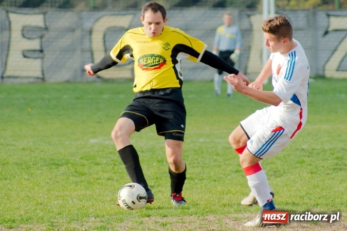 Zdjęcie w galerii na portalu naszraciborz.pl: A klasa: Ogromny pech Strzelca, komplet punktów Krzanowic wiadomości z regionu