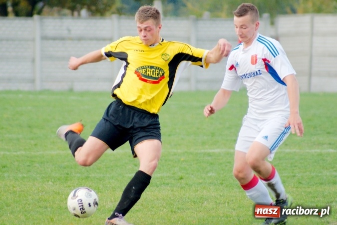 Zdjęcie w galerii na portalu naszraciborz.pl: A klasa: Ogromny pech Strzelca, komplet punktów Krzanowic wiadomości z regionu