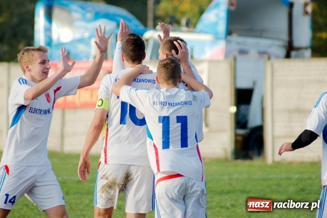 Zdjęcie w galerii na portalu naszraciborz.pl: A klasa: Ogromny pech Strzelca, komplet punktów Krzanowic wiadomości z regionu