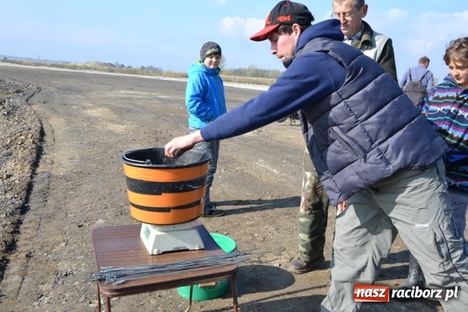 Zdjęcie w galerii na portalu naszraciborz.pl: Wędkarze zakończyli sezon 2015 wiadomości z regionu