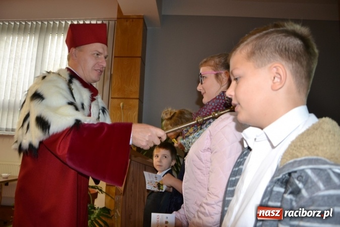 Zdjęcie w galerii na portalu naszraciborz.pl: Nie mają jeszcze matury – już zostali studentami wiadomości z regionu