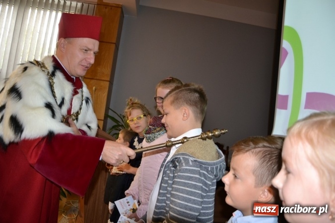 Zdjęcie w galerii na portalu naszraciborz.pl: Nie mają jeszcze matury – już zostali studentami wiadomości z regionu