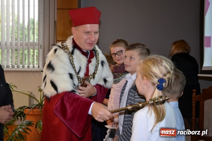 Zdjęcie w galerii na portalu naszraciborz.pl: Nie mają jeszcze matury – już zostali studentami wiadomości z regionu