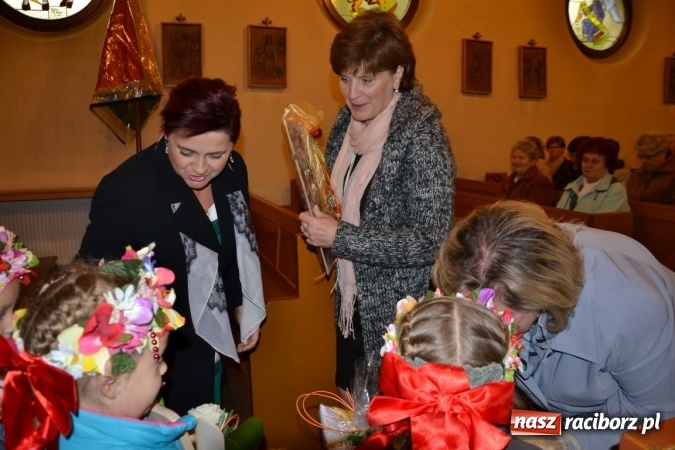 Zdjęcie w galerii na portalu naszraciborz.pl: Gospodynie z Chałupek świętowały jubileusz  wiadomości z regionu