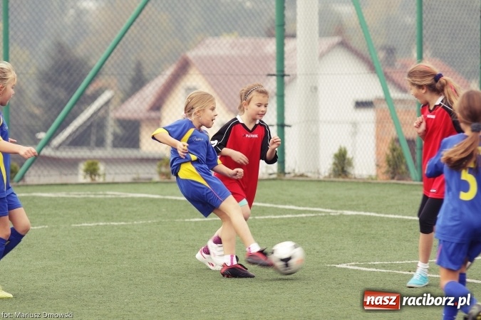 Zdjęcie w galerii na portalu naszraciborz.pl: Pawłów najlepszy w U10 dziewcząt  wiadomości z regionu