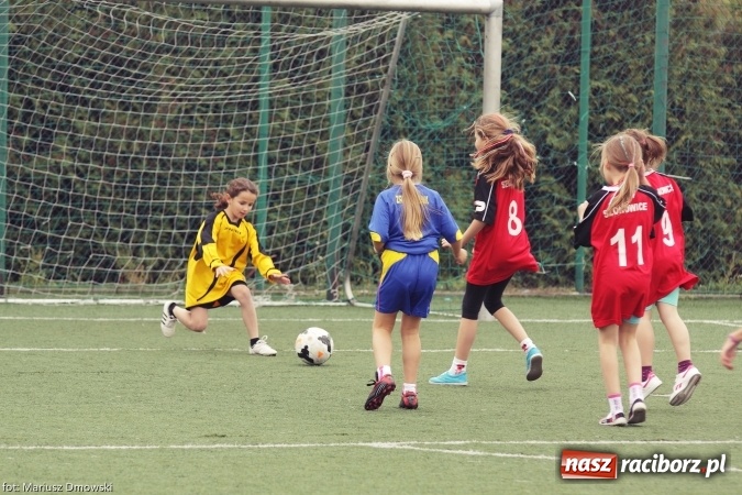 Zdjęcie w galerii na portalu naszraciborz.pl: Pawłów najlepszy w U10 dziewcząt  wiadomości z regionu