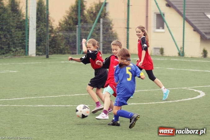 Zdjęcie w galerii na portalu naszraciborz.pl: Pawłów najlepszy w U10 dziewcząt  wiadomości z regionu