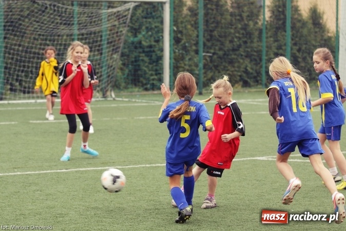 Zdjęcie w galerii na portalu naszraciborz.pl: Pawłów najlepszy w U10 dziewcząt  wiadomości z regionu