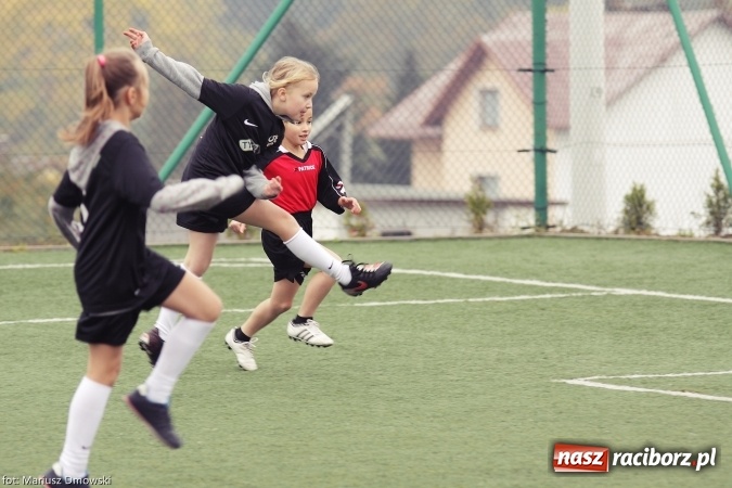 Zdjęcie w galerii na portalu naszraciborz.pl: Pawłów najlepszy w U10 dziewcząt  wiadomości z regionu