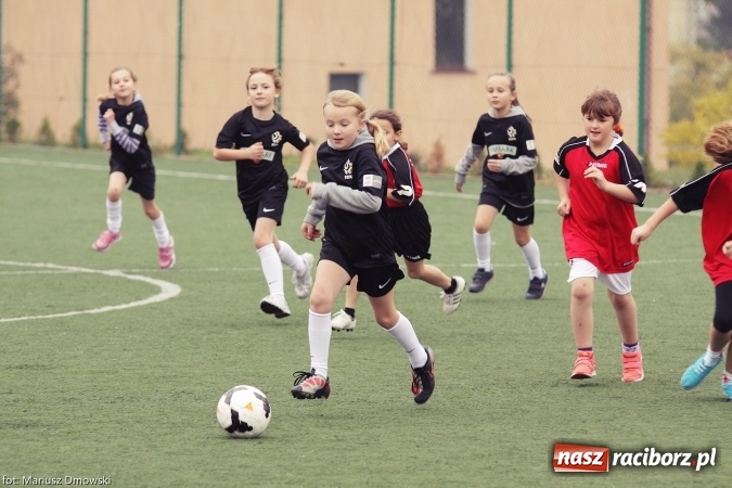 Zdjęcie w galerii na portalu naszraciborz.pl: Pawłów najlepszy w U10 dziewcząt  wiadomości z regionu