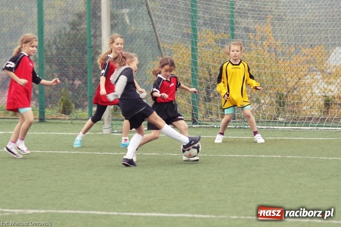 Zdjęcie w galerii na portalu naszraciborz.pl: Pawłów najlepszy w U10 dziewcząt  wiadomości z regionu