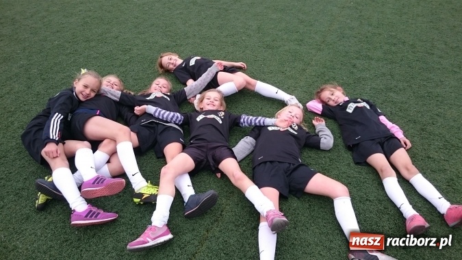 Zdjęcie w galerii na portalu naszraciborz.pl: Pawłów najlepszy w U10 dziewcząt  wiadomości z regionu