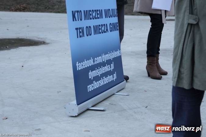 Zdjęcie w galerii na portalu naszraciborz.pl: Konferencja prasowa Anny Ronin. Wezwanie do dymisji prezydenta Lenka wiadomości z regionu