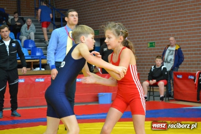 Zdjęcie w galerii na portalu naszraciborz.pl: Unici zdominowali Memoriał Czai wiadomości z regionu