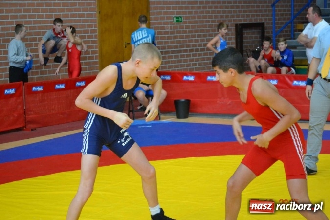 Zdjęcie w galerii na portalu naszraciborz.pl: Unici zdominowali Memoriał Czai wiadomości z regionu