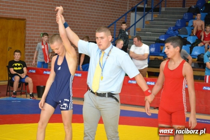 Zdjęcie w galerii na portalu naszraciborz.pl: Unici zdominowali Memoriał Czai wiadomości z regionu