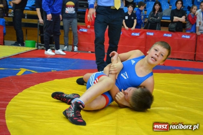 Zdjęcie w galerii na portalu naszraciborz.pl: Unici zdominowali Memoriał Czai wiadomości z regionu