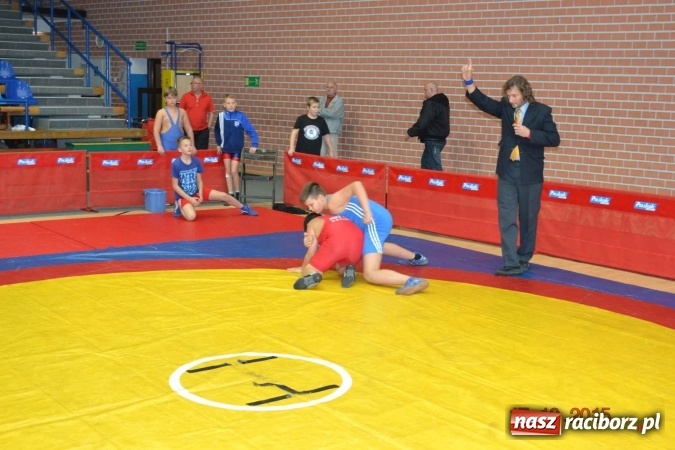 Zdjęcie w galerii na portalu naszraciborz.pl: Unici zdominowali Memoriał Czai wiadomości z regionu