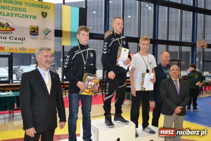 Zdjęcie w galerii na portalu naszraciborz.pl: Unici zdominowali Memoriał Czai wiadomości z regionu