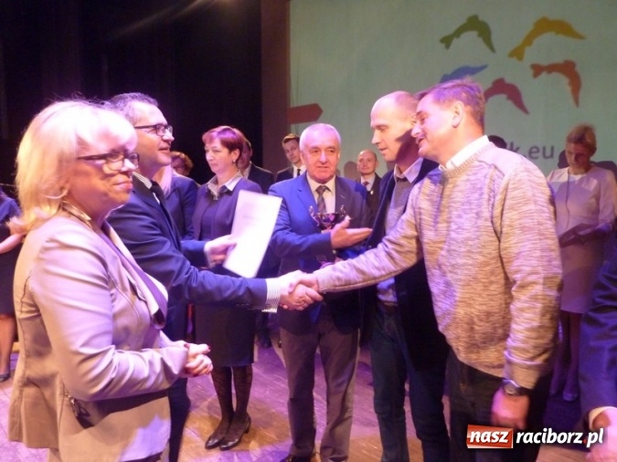 Zdjęcie w galerii na portalu naszraciborz.pl: Sport szkolny. Nie ma takiego miasta na Śląsku wiadomości z regionu