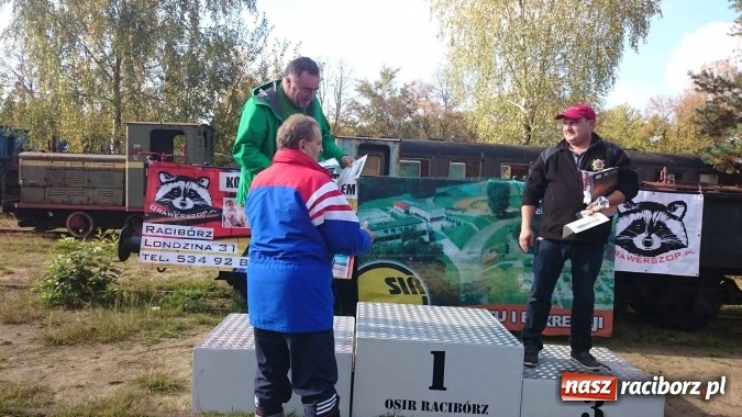 Zdjęcie w galerii na portalu naszraciborz.pl: 2,330 kg to wynik najlepszego grzybiarza ziemi raciborskiej wiadomości z regionu