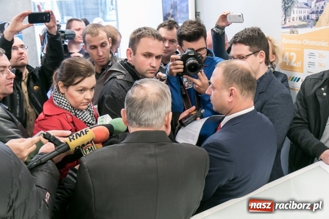 Zdjęcie w galerii na portalu naszraciborz.pl: Kolejami Śląskimi do południowych sąsiadów - z Katowic i Raciborza wiadomości z regionu