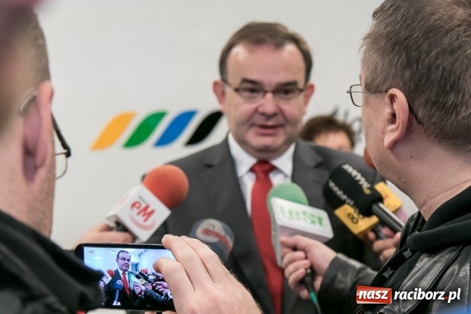 Zdjęcie w galerii na portalu naszraciborz.pl: Kolejami Śląskimi do południowych sąsiadów - z Katowic i Raciborza wiadomości z regionu