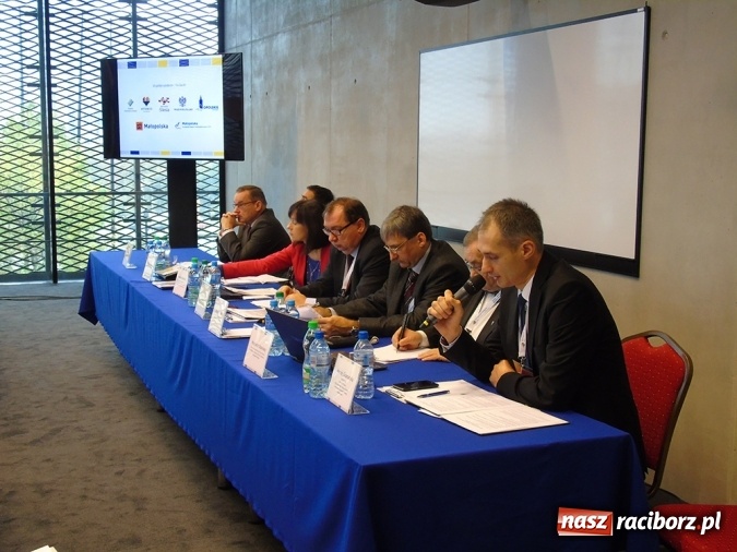 Zdjęcie w galerii na portalu naszraciborz.pl: Fundusz na V Europejskim Kongresie MŚP w Katowicach wiadomości z regionu