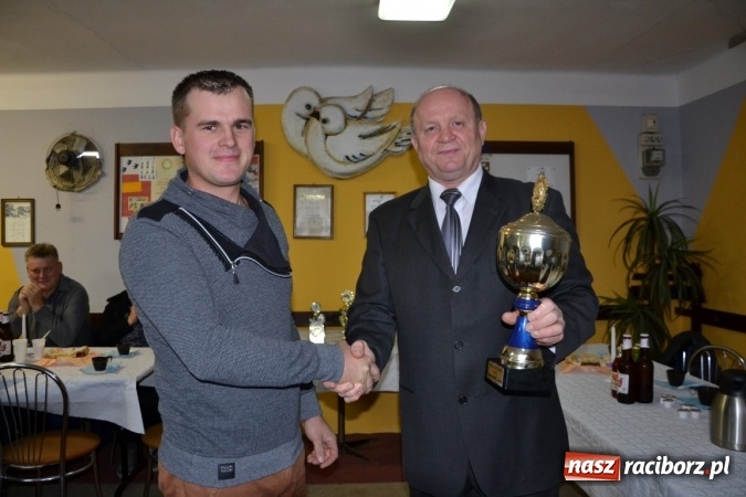 Zdjęcie w galerii na portalu naszraciborz.pl: Tworków. Zakończył się sezon lotowy gołębi wiadomości z regionu