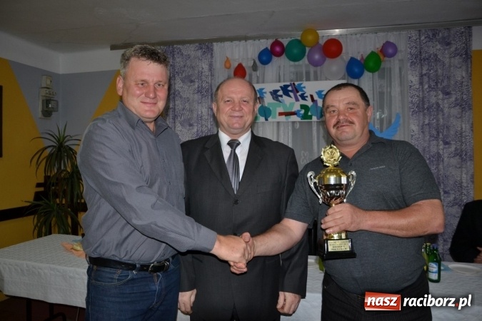 Zdjęcie w galerii na portalu naszraciborz.pl: Tworków. Zakończył się sezon lotowy gołębi wiadomości z regionu