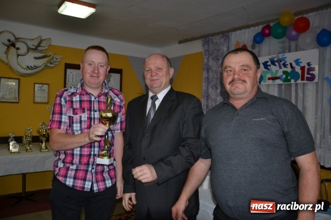 Zdjęcie w galerii na portalu naszraciborz.pl: Tworków. Zakończył się sezon lotowy gołębi wiadomości z regionu