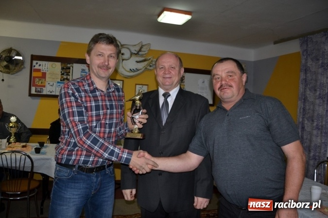 Zdjęcie w galerii na portalu naszraciborz.pl: Tworków. Zakończył się sezon lotowy gołębi wiadomości z regionu