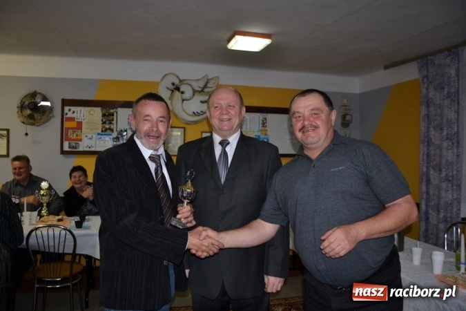 Zdjęcie w galerii na portalu naszraciborz.pl: Tworków. Zakończył się sezon lotowy gołębi wiadomości z regionu